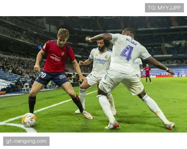 瓦伦西亚长期重建进展缓慢，对球队未来发展及竞争格局形成制约